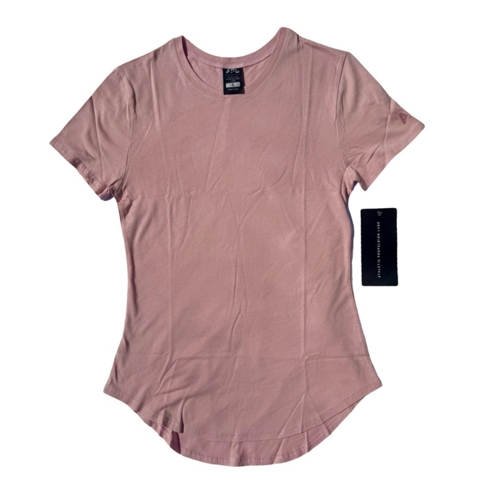 APL Perfect Tee Dusty Rose
Minimalist Luxury Athleisure Top Small Made in USA - Picture 6 of 9